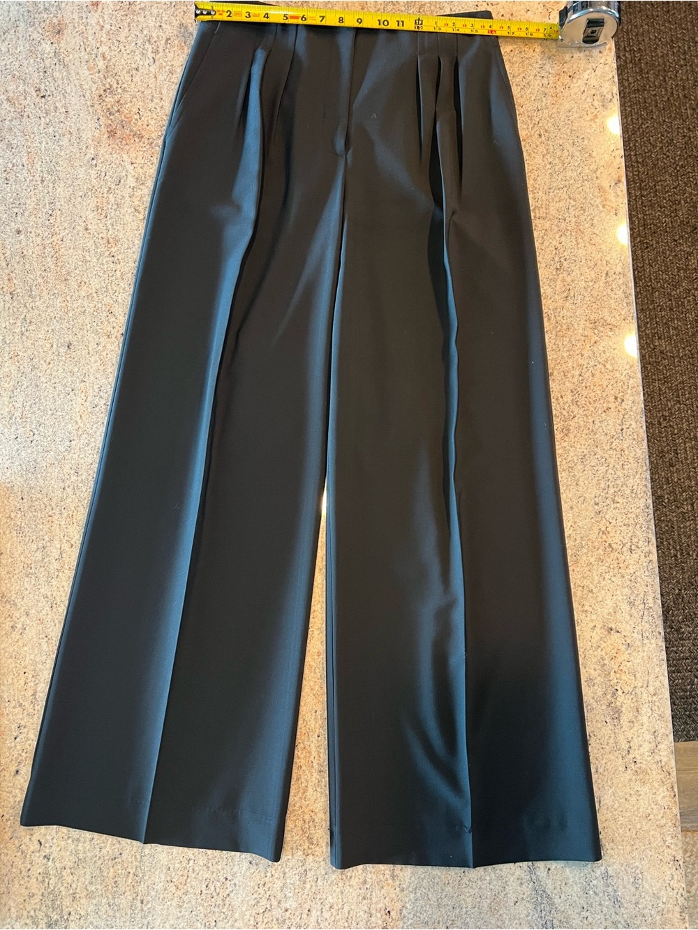 Trina Turk Black Pleated Wide-Leg Pleated Trousers with Deep Pockets